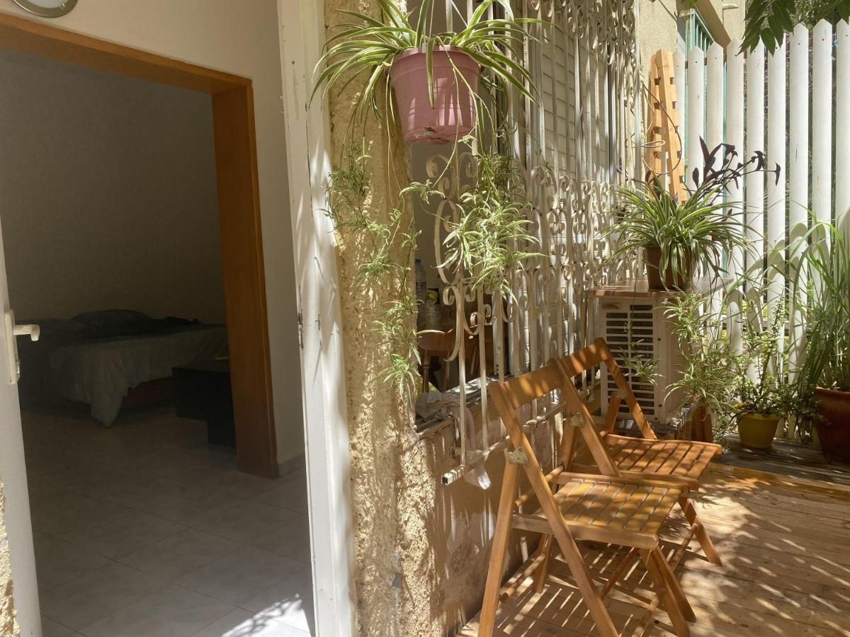 דירת סטודיו בכרמל הירוק Apartment Haifa Bagian luar foto